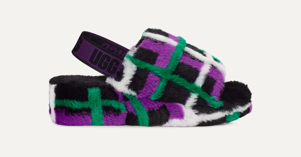 【2025年】お歳暮ギフト UGG® 公式【 パンク|Fluff プラッド スライド イヤー フラッフ 靴
