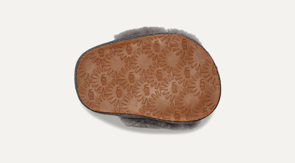 UGG® 公式【 フラッフ イヤー スライド アンド ラビ―|Fluff Yeah