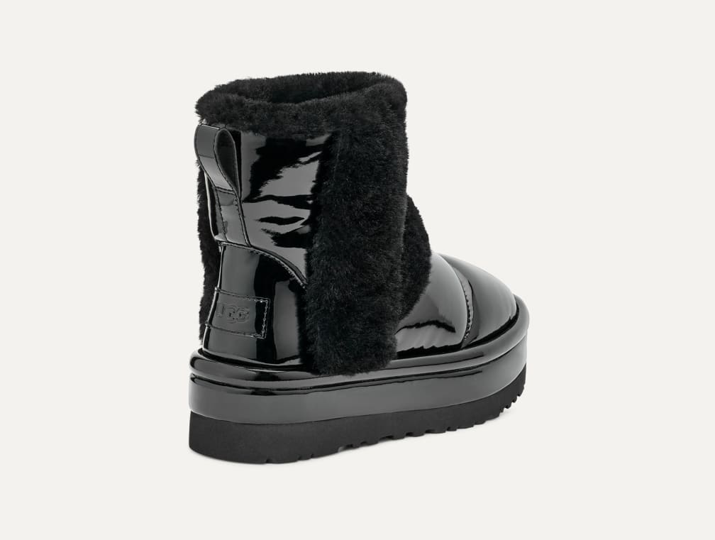 【全品送料無料】 公式【 UGG® クラシック シャイン|Classic チラピーク 靴