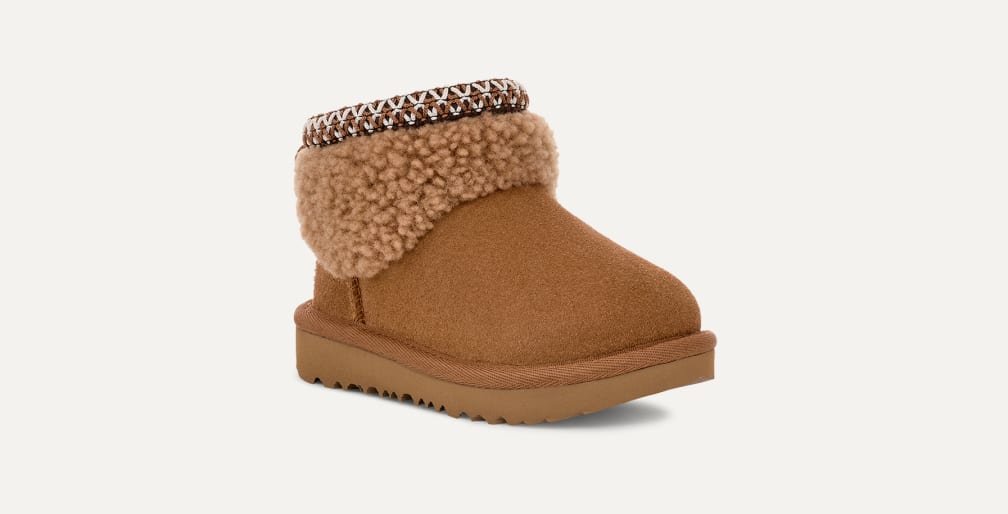 UGG® 公式【 クラシック ウルトラ ミニ マキシ カーリー|Classic Ultra Mini Maxi Curly| 1157730T ...
