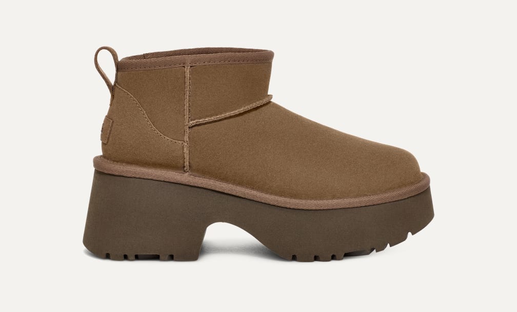 UGG® 公式【 クラシック ウルトラ ミニ ニュー ハイツ|Classic Ultra Mini New Heights| 197634318189  | レディース】アグ 公式サイト