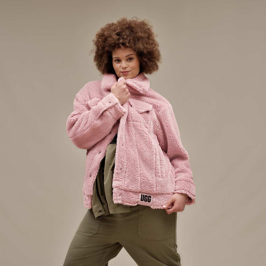 独特の素材 フランキー 公式【 UGG® シェルパ ジャケット トラッカー ジャケット・アウター