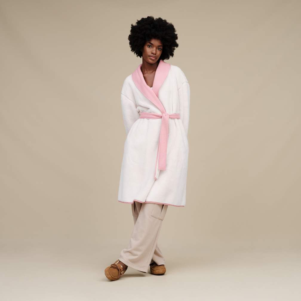 UGG Dakota モカシン ブラック 8 新品 楽天市場】UGG アグ モカシン レディース ダコタ ブラック