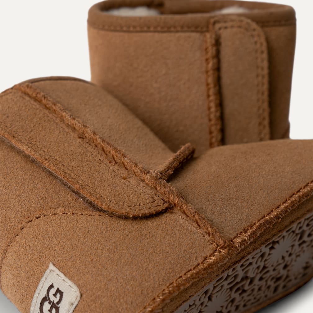 UGG キッズ クラッシック 美品  サイズ17cm 楽天市場】ugg キッズ クラッシック（靴）の通販