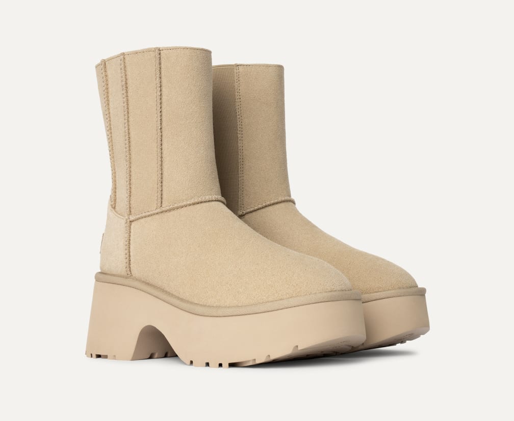 UGG® 公式【 クラシック ツイン シーム ニュー ハイツ|Classic Twin Seam New Heights| 197634790534  | レディース】アグ 公式サイト