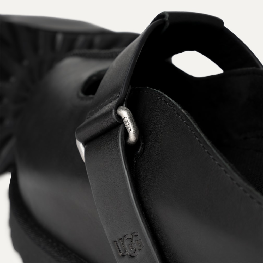 UGG/アグ/GOLDENSTAR HI CLOG/ゴールデンスター ハイ クロッグ