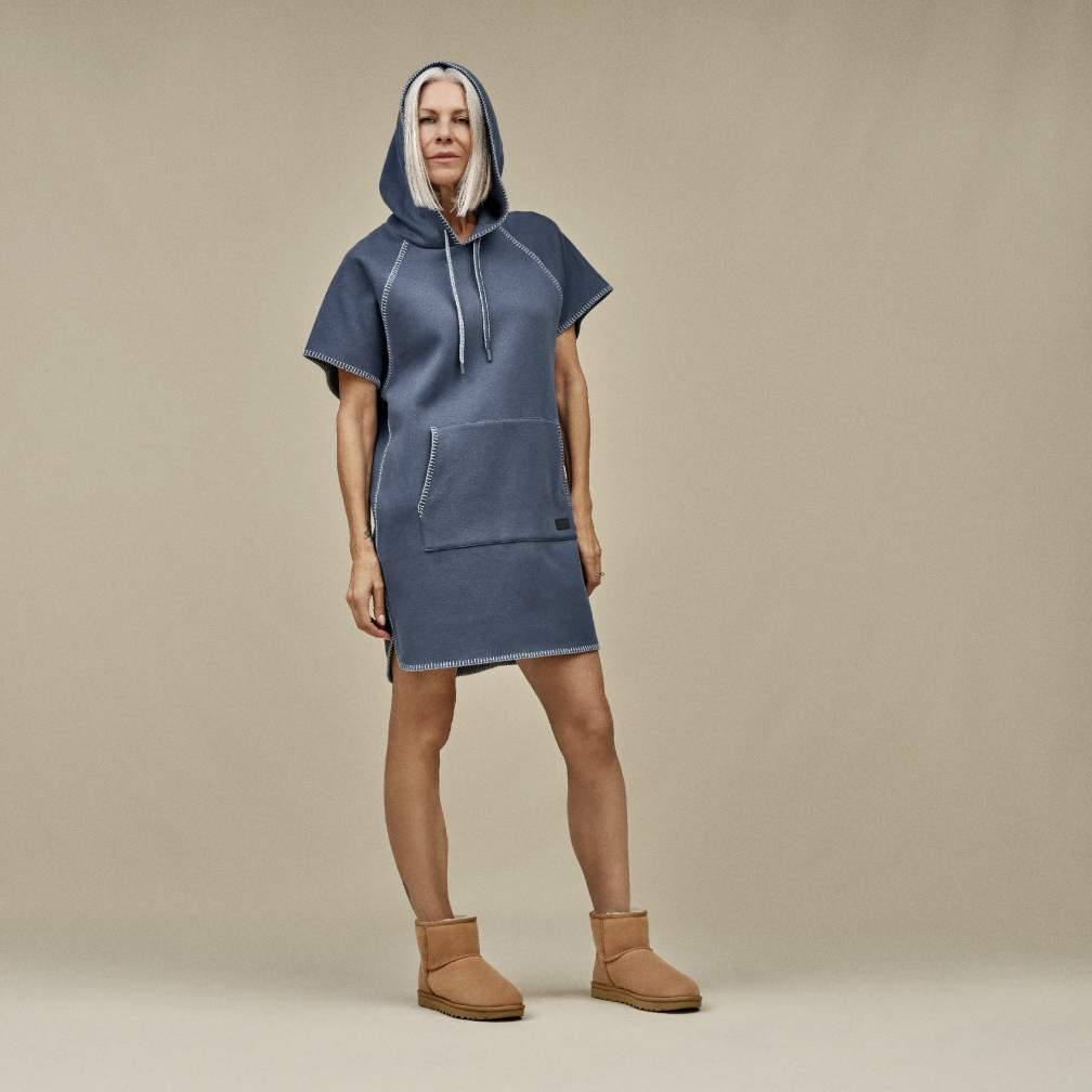 UGG® 公式【 クラシック フーディー ドレス|Classic Hoodie
