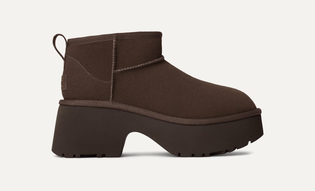 新品同様 UGG 厚底 クラシック ウルトラ ミニ ニュー ハイツ 7size 新品同様 UGG 厚底 クラシック ウルトラ ミニ ニュー ハイツ 7size