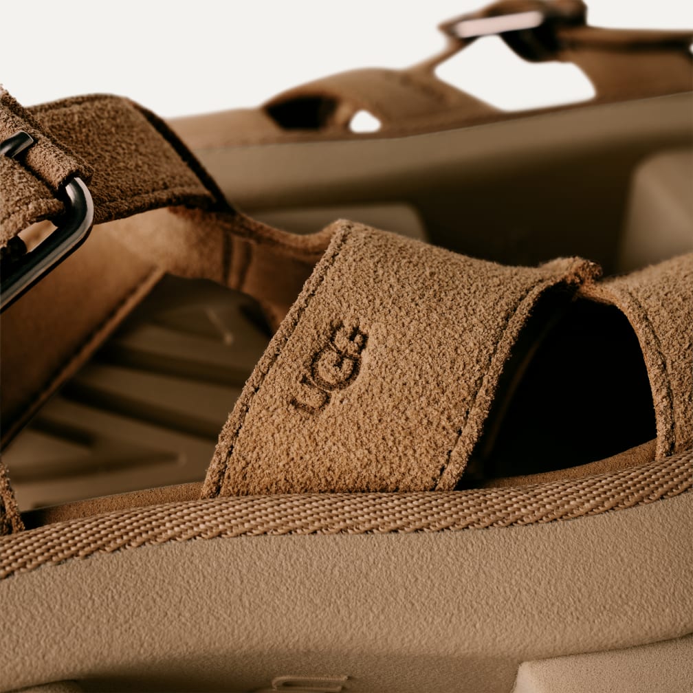 UGG® 公式【 ニュー ハイツ プラットフォーム T-ストラップ|New UGG® 公式【 ニュー ハイツ プラットフォーム T-ストラップ|New