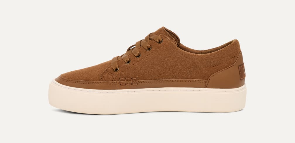 UGG☆ピンケットレースアップスニーカー 210.jpg