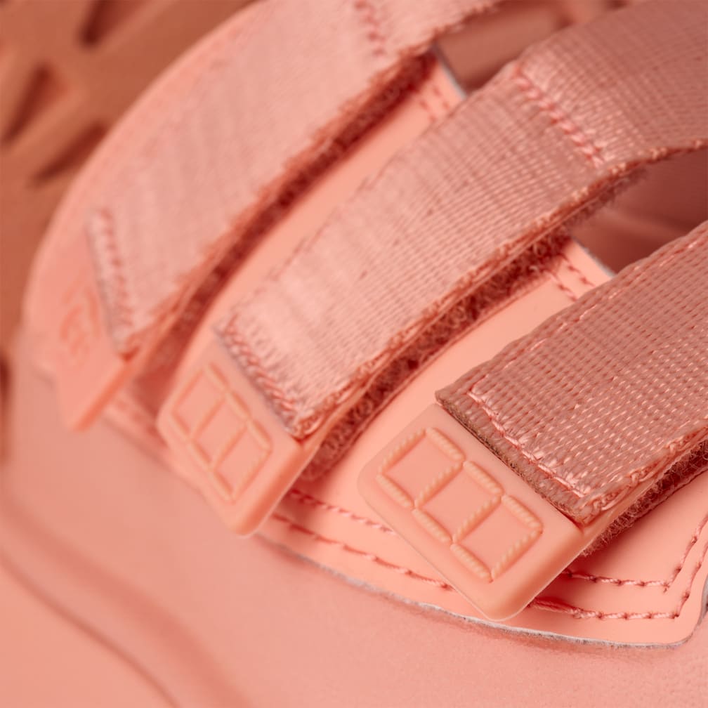ポップなカラーも＜UGG＞GoldenGlow Slide UGG® 公式【 ゴールデングロウ スライド|GoldenGlow Slide