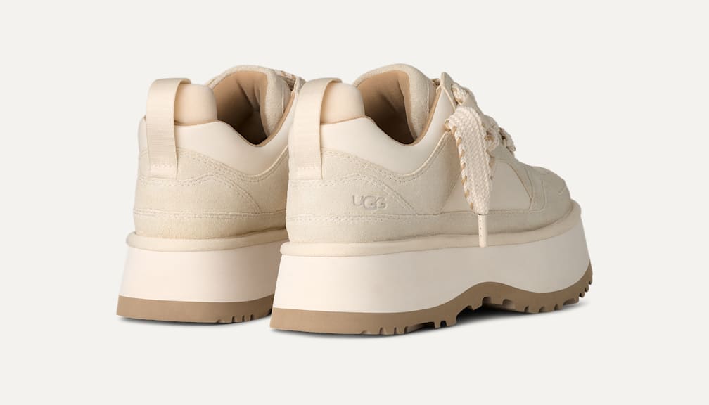 【UGG】アストロメルスニーカー UGGから新登場！厚底スニーカーAstromelでスタイルアップを楽し