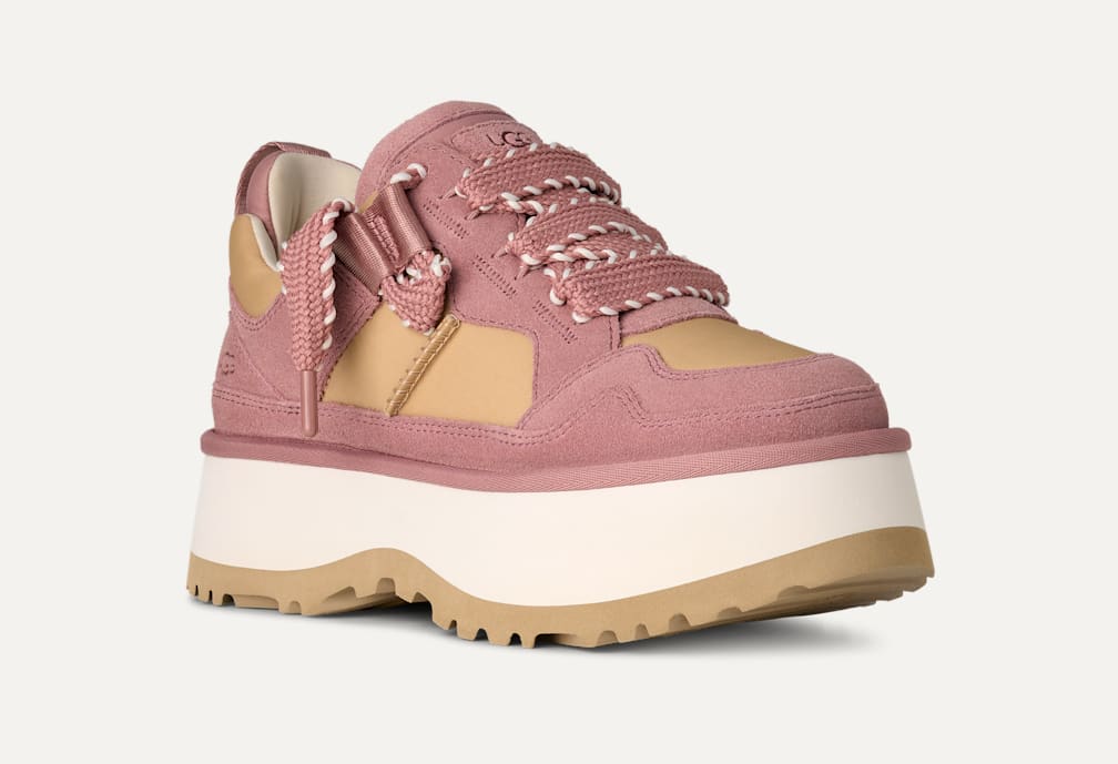 Uggoly's　uggolys　ユッゴリーズ　ドーナツチャーム　パープル Women's Classic Short Sequin Boot | UGG® Official