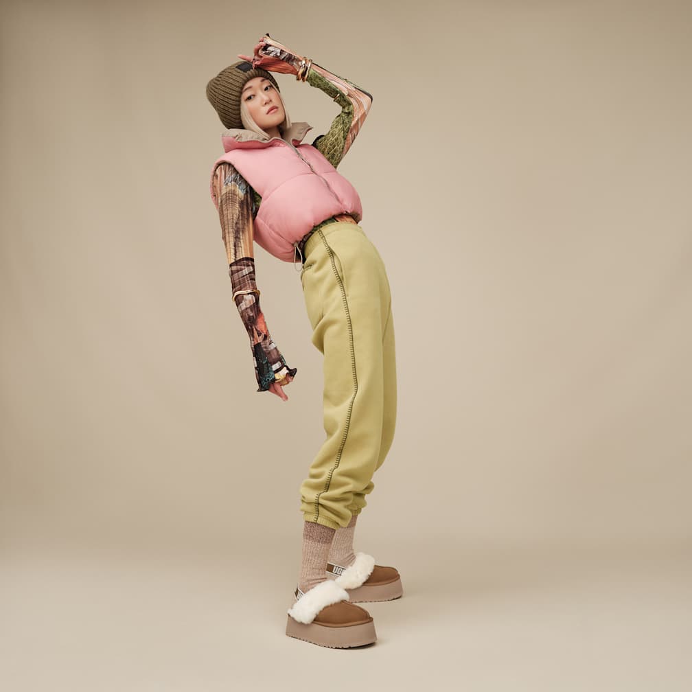 UGG ファーフイヤーマフ 21693 ブラック O/S快適