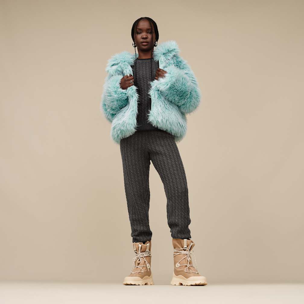 咲村宇音様オリーブグリーン リアルファー付きヴィンテージジャケットITALY UGG® 公式【 ロニー ハイ パイル ティップド ジャケット|Ronney High