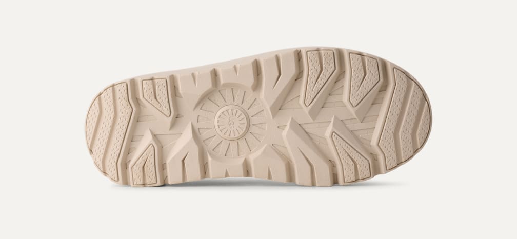 UGG® 公式【 ヘリテージ ユーティリティー アクソイド クラックル