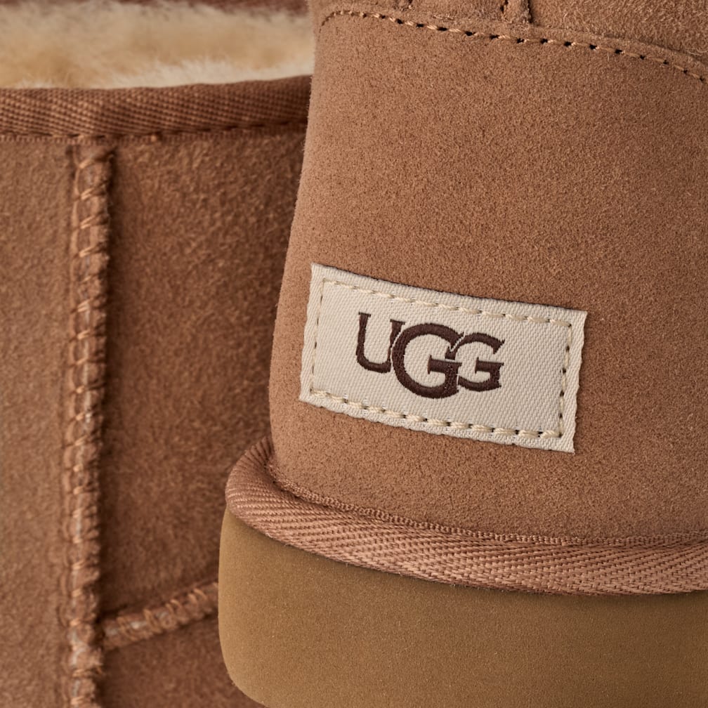 UGG® 公式【 クラシック ミニ|Classic Mini| 737872921026 | メンズ