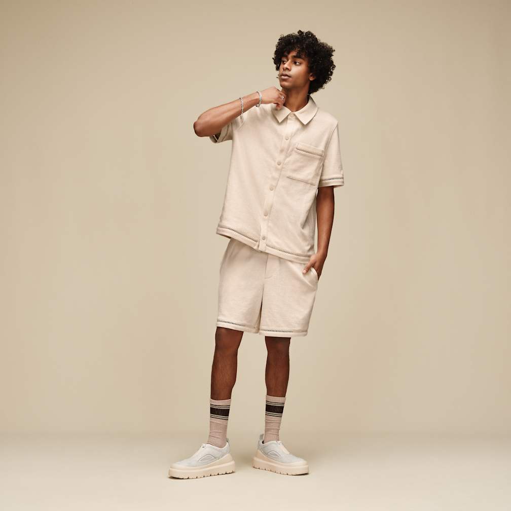 UGG® 公式【 ヘリテージ ユーティリティー アクソイド クラックル