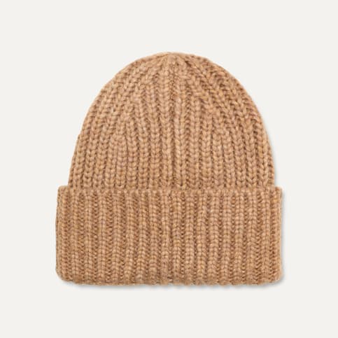 商品画像：UGG チャンキーリブビーニー CHUNKY RIB BEANIE（ニットキャップ 2