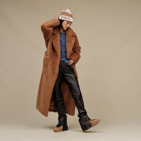 UGG® 公式【 アレサンドラ フォーファー ラップ コート|Alesandra Faux  