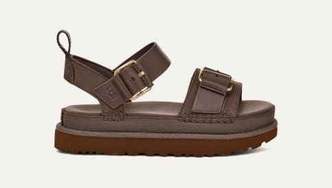 新作登場【UGG】Goldenstar Villa バックル付き 軽量サンダル UGG アグ サンダル W GOLDENSTAR VILLA ゴールデンスター ヴィラ