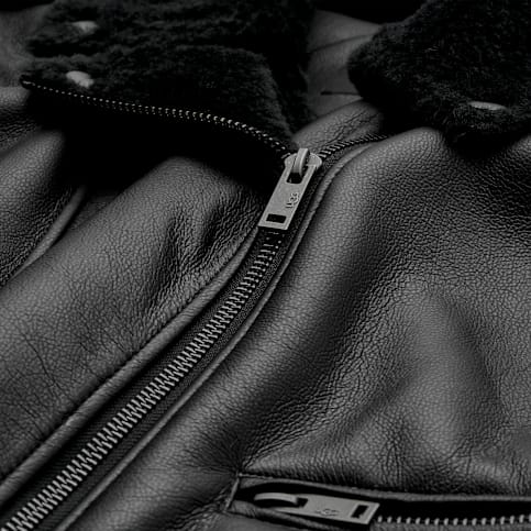 新品未使用UGG FINNIAN LUXEFLUFF MOTO JACKET貴重 UGG® Finnian LuxeFluff Moto Jacket for Women | UGG®