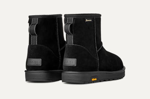【1回着用】UGG アグ W CLASSIC MINI ブラック　サイズ8 UGG® 公式【 クラシック ミニ GTX|Classic Mini GTX| 198605298363