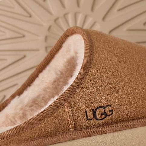 UGG® 公式【 クラシック スリッポン|Classic Slip-On| 195719311179