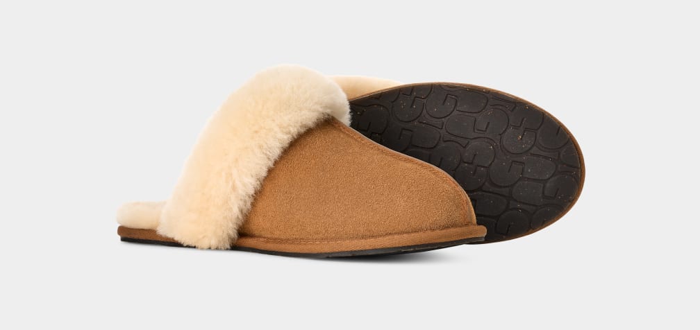 UGG  アグ　ボアスリッパ　W SCUFFETTE Ⅱ ダークブラウン　24㎝