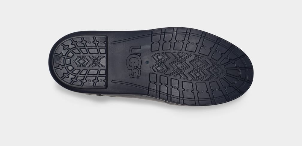 ugg chevonne ankle boot