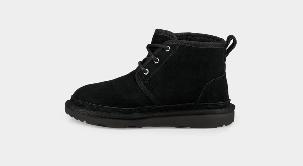 Low top 2025 boy uggs