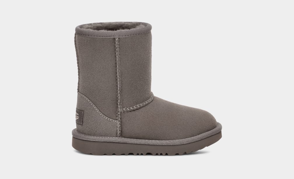 Ugg classic short garnet deals