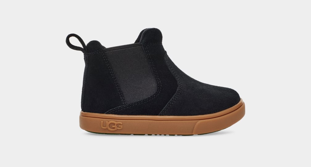 Ugg trainer outlet boots