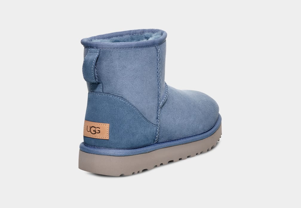 classic mini 11 boot ugg