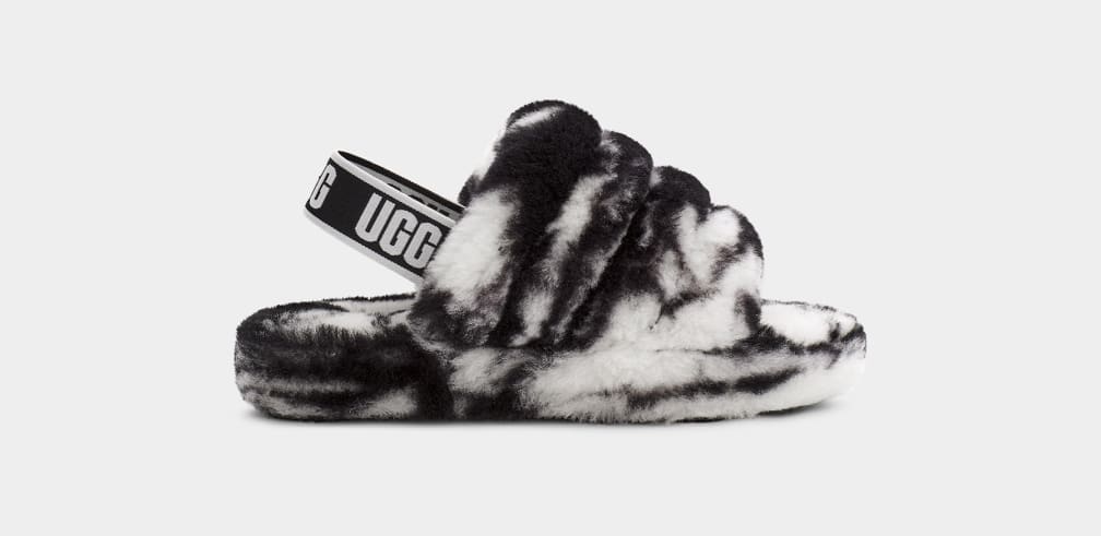 Ugg fluff yeah top slide black and white