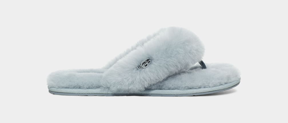 Ugg fur flip best sale flops