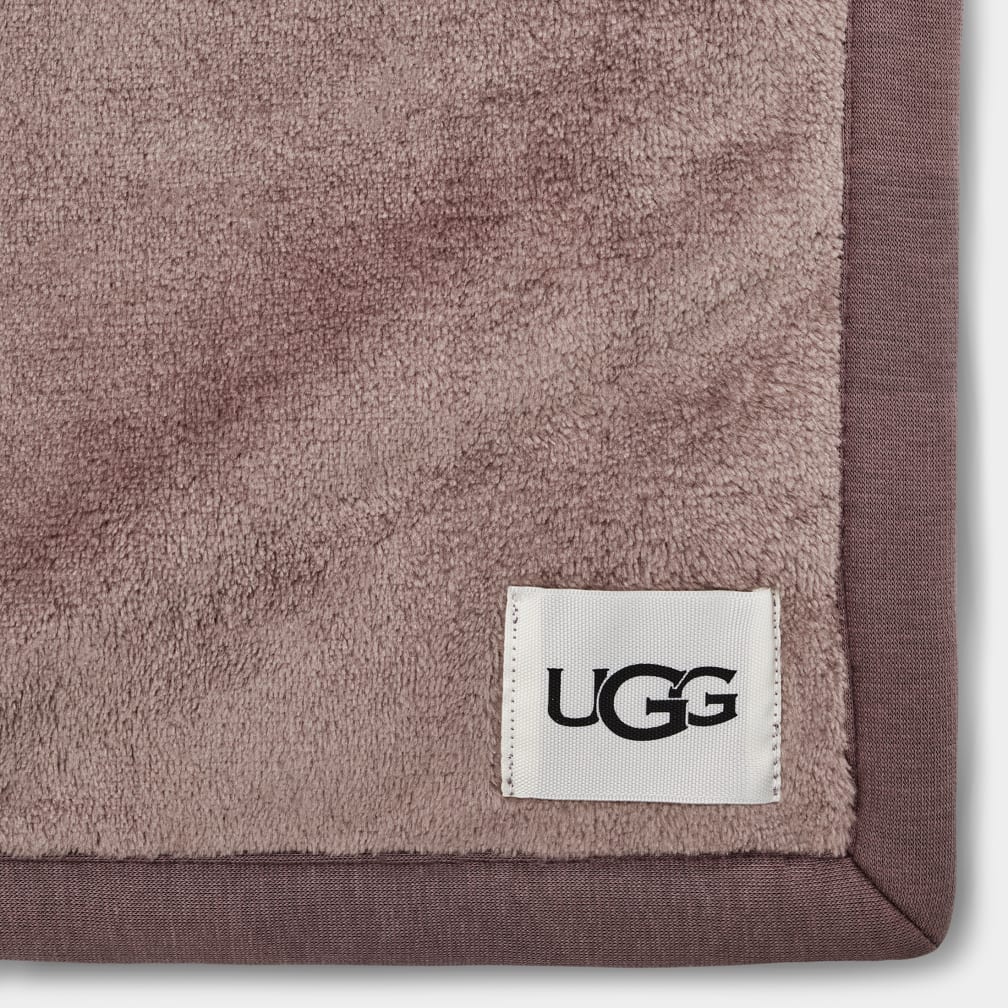 Duffield Throw II UGG Official