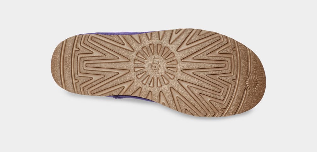 UGG Classic Short Studded for Women UGG Europe