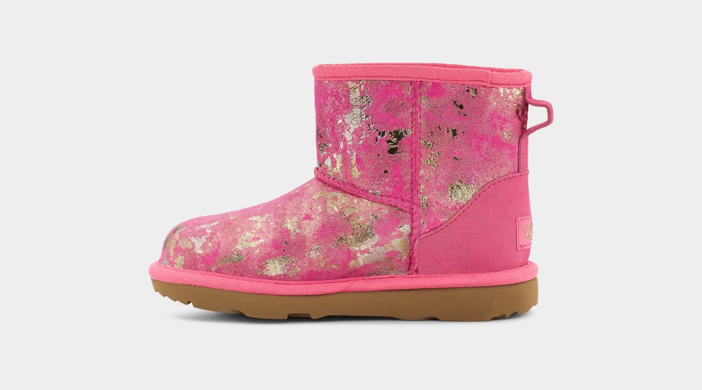 Gold uggs discount