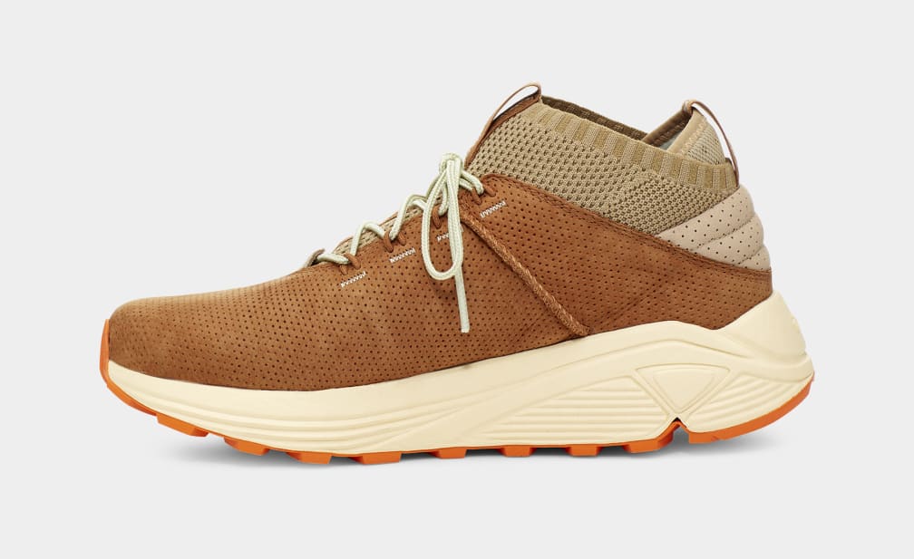 Uggs hyperweave top