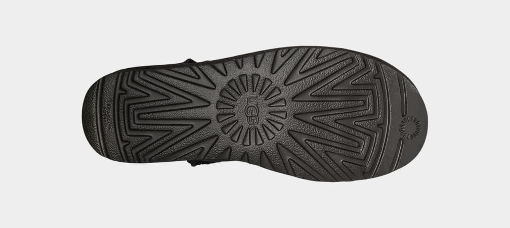 Ugg short black leather 2025 boots