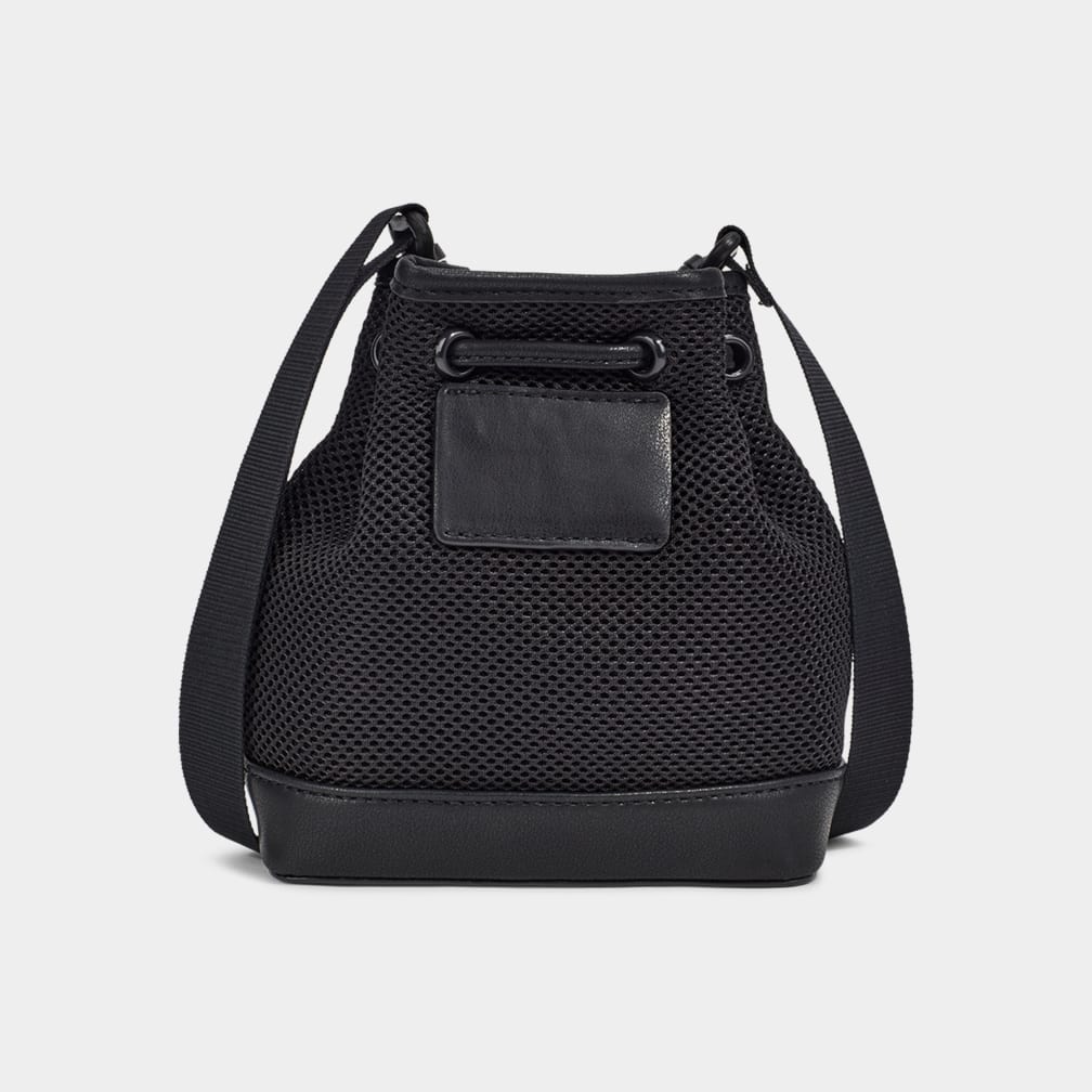 Ugg 2025 bucket bag