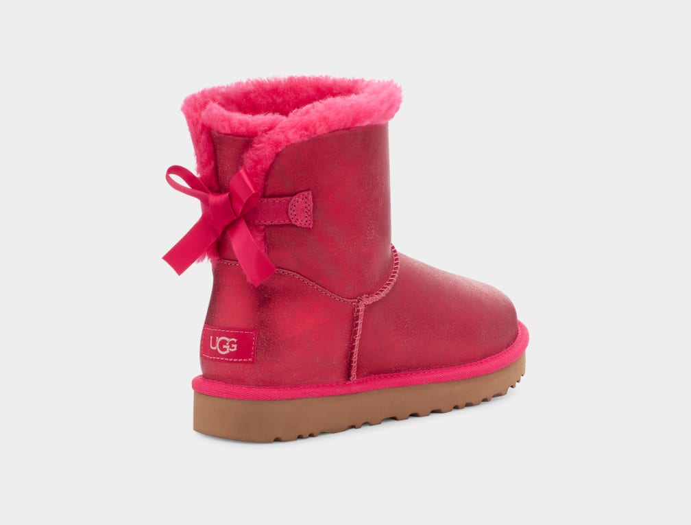 UGG Labor Day Sale: Up to 60% off on Select items