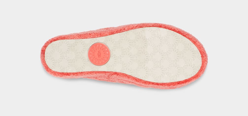 Ugg fluff hot sale yeah slide journey