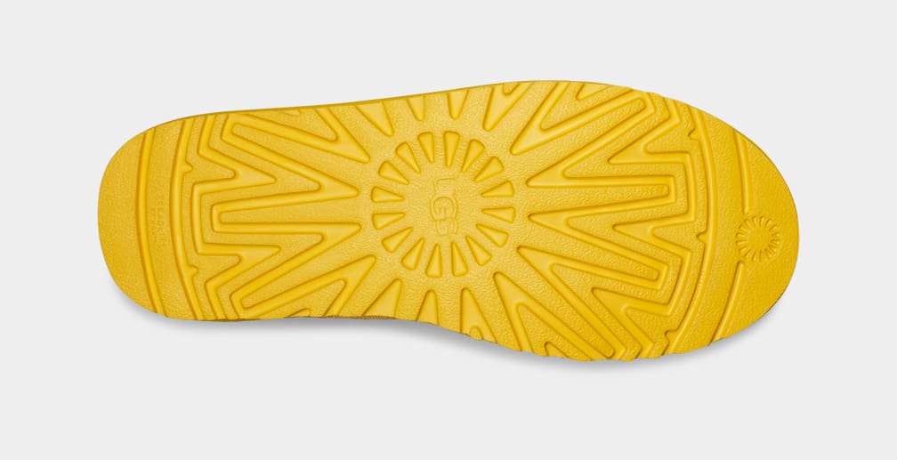 Yellow hot sale uggs boots