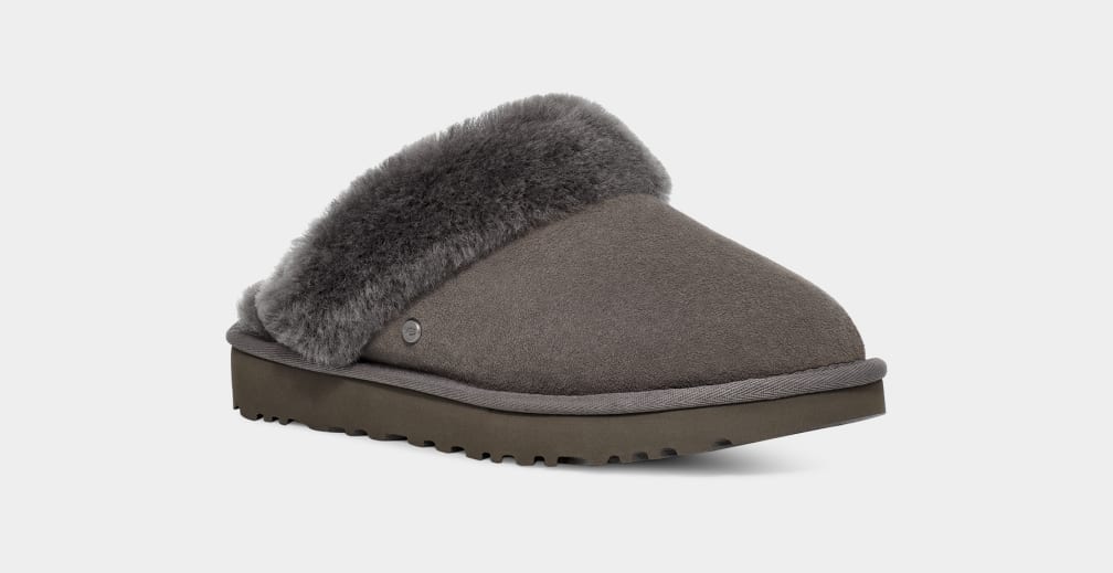 Ugg slippers deals grey size 5