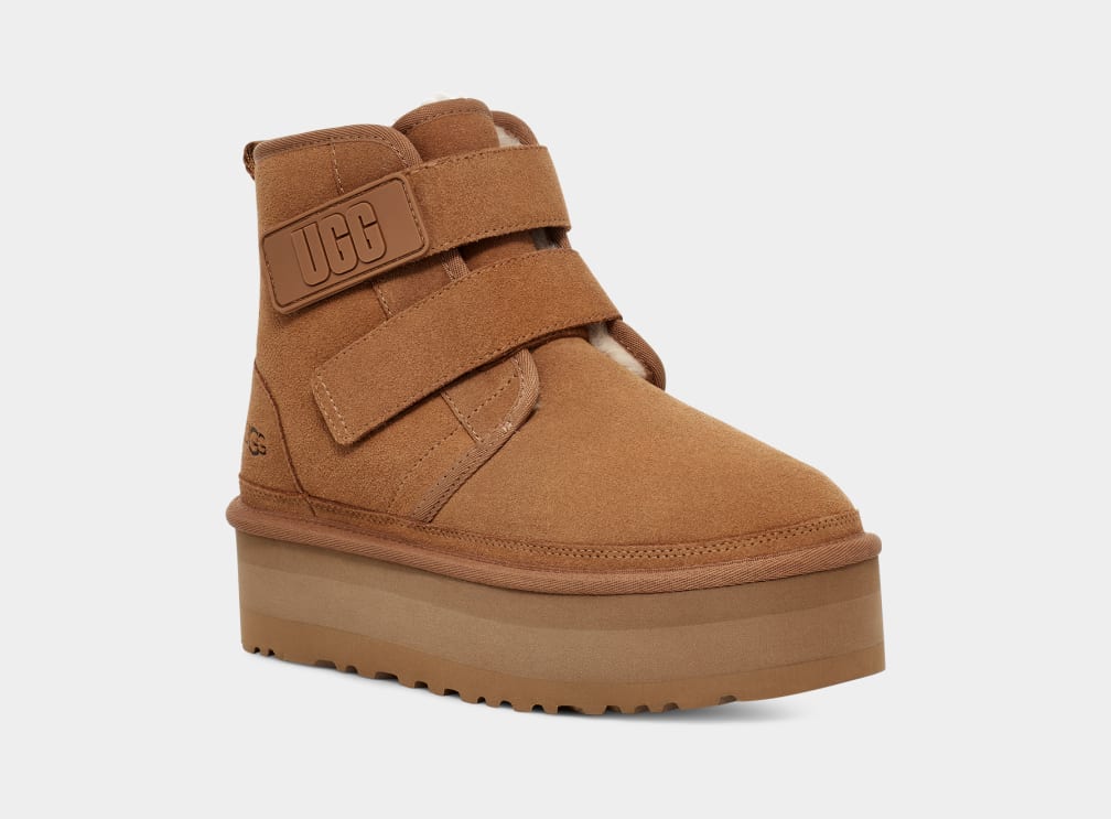 UGG® 公式【 ニューメル プラットフォーム|Neumel Platform| 1130554