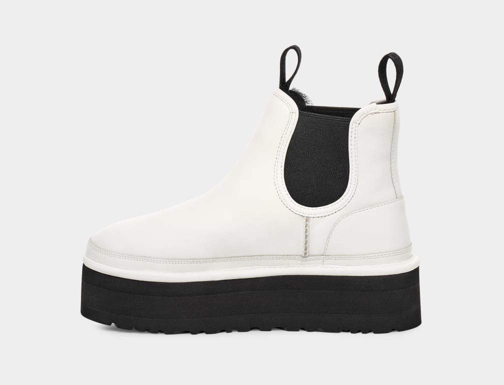 White 2025 neumel uggs