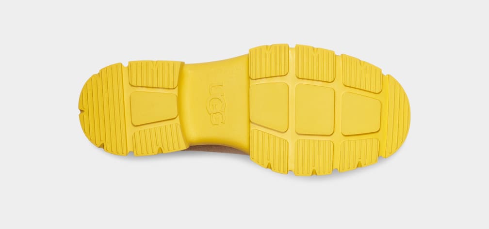 Ugg aviana 2025 chelsea boot