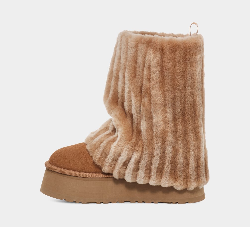 Ugg sherpa best sale boots